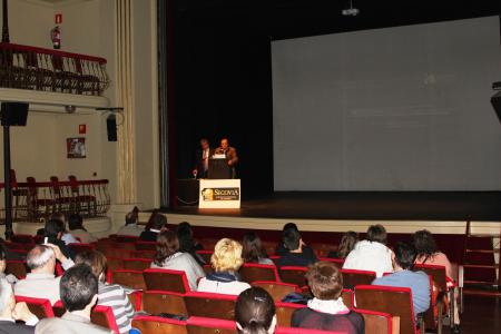 Imagen Un centenar de personas asiste al curso de reservas de la web del Patronato de Turismo