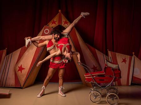 Imagen El Teatro Juan Bravo reserva la tarde del domingo para el público familiar con ‘Lullaby’, un espectáculo circense